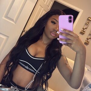 Meet your Posher, Kelvi